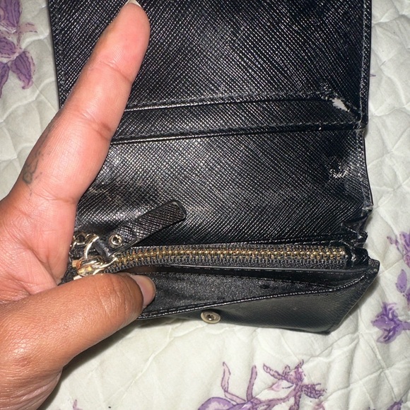 Kate Spade Key Wallet - Picture 8 of 9